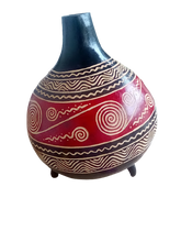 Load image into Gallery viewer, a medium sized kenyan engraved gourd calabash
