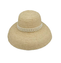 Load image into Gallery viewer, Temperament Pearl Straw Female Cloche Summer Beach Hat
