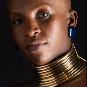 traditional african ndebele neck ring/chokers, african traditional ring, african zulu neck chokers,african golden neck ring(idzila) in gold