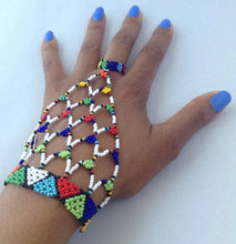 Load image into Gallery viewer, Zulu Beaded Glove
